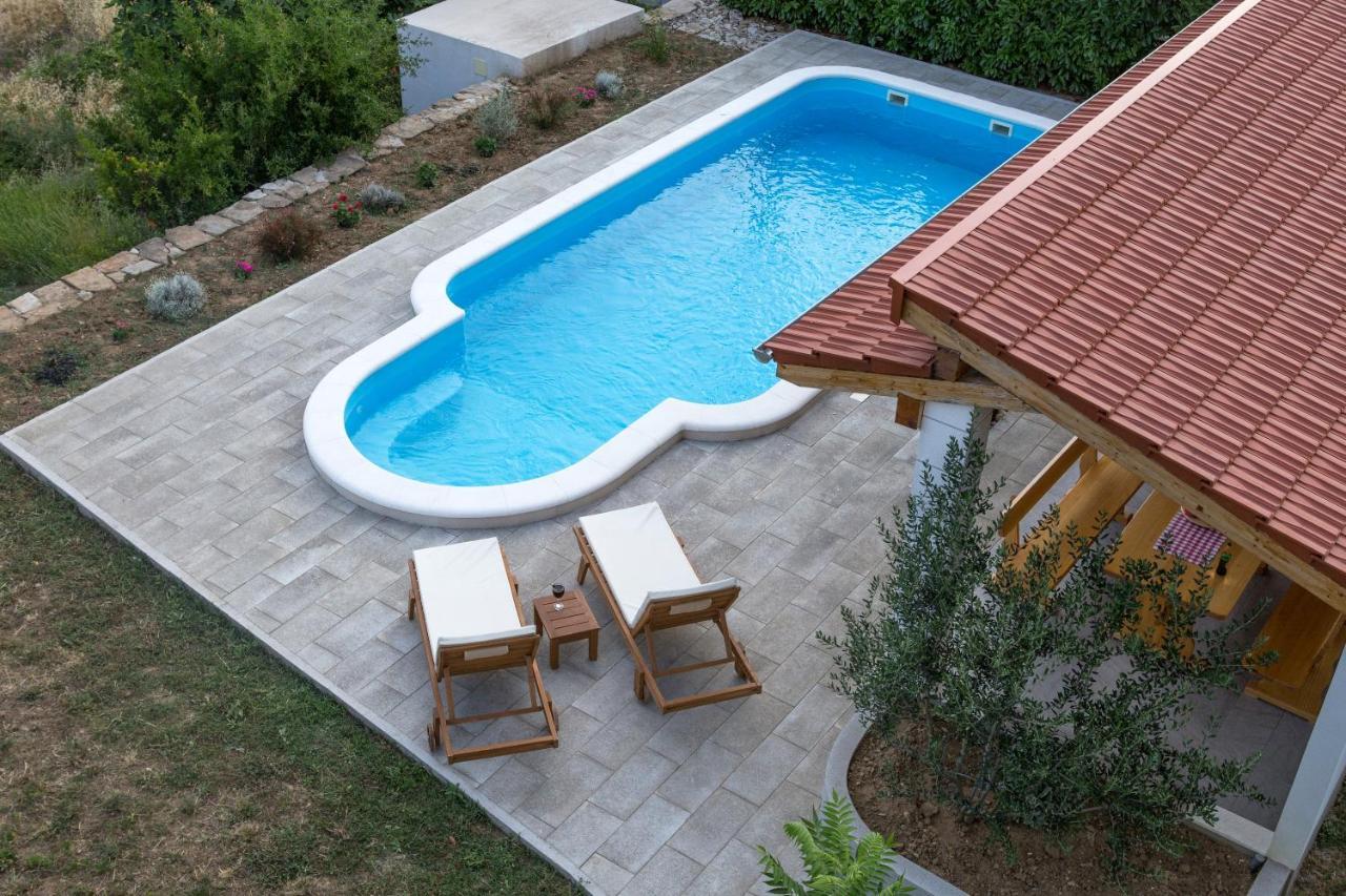 Holiday Village Home Kamenica Kostanje Exterior photo